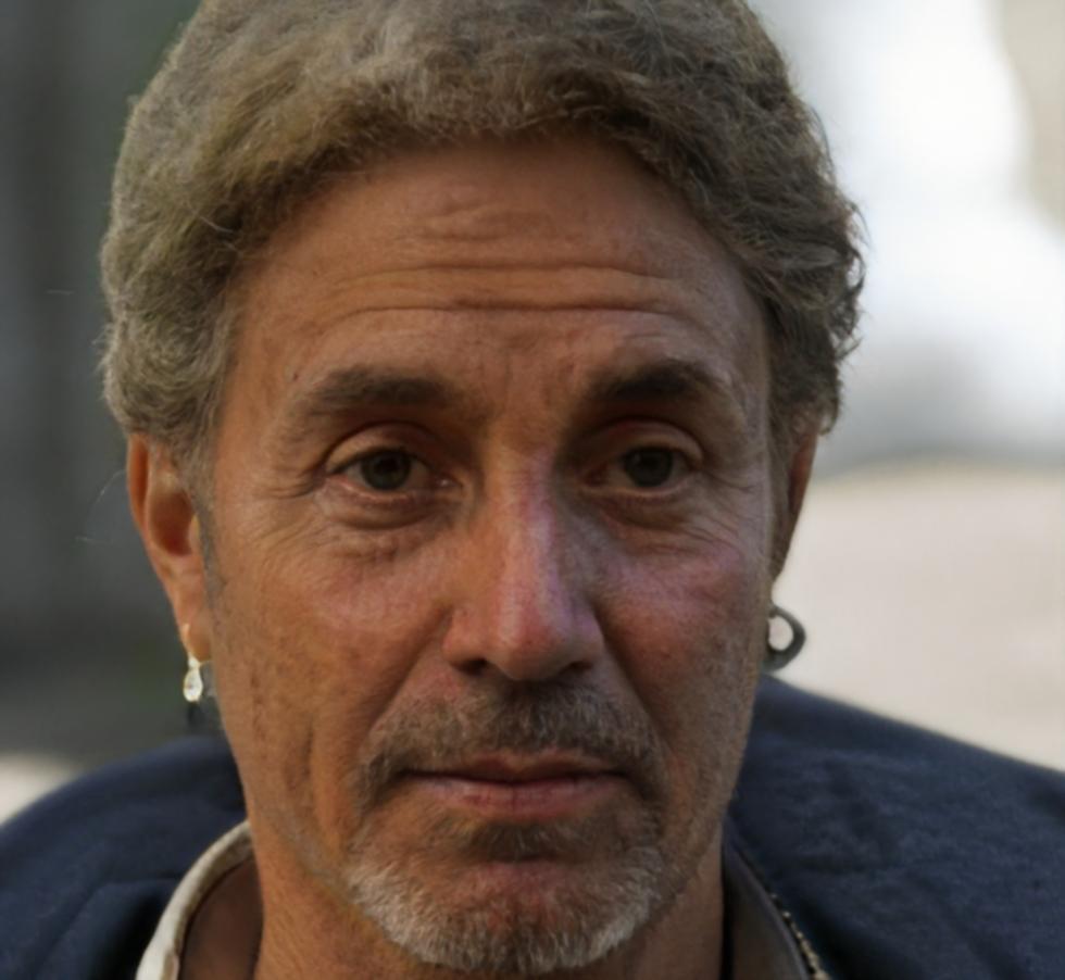 Erfolgreicher Programmabsolvent Thomas Richter bei einem Follow-up Gespräch